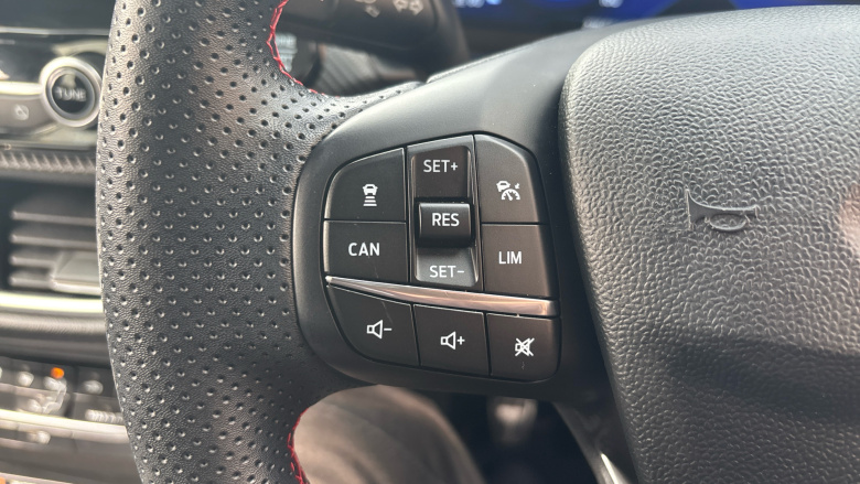 Ford Puma 1.0 EcoBoost Hybrid mHEV ST-Line X First Ed 5dr Petrol Hatchback